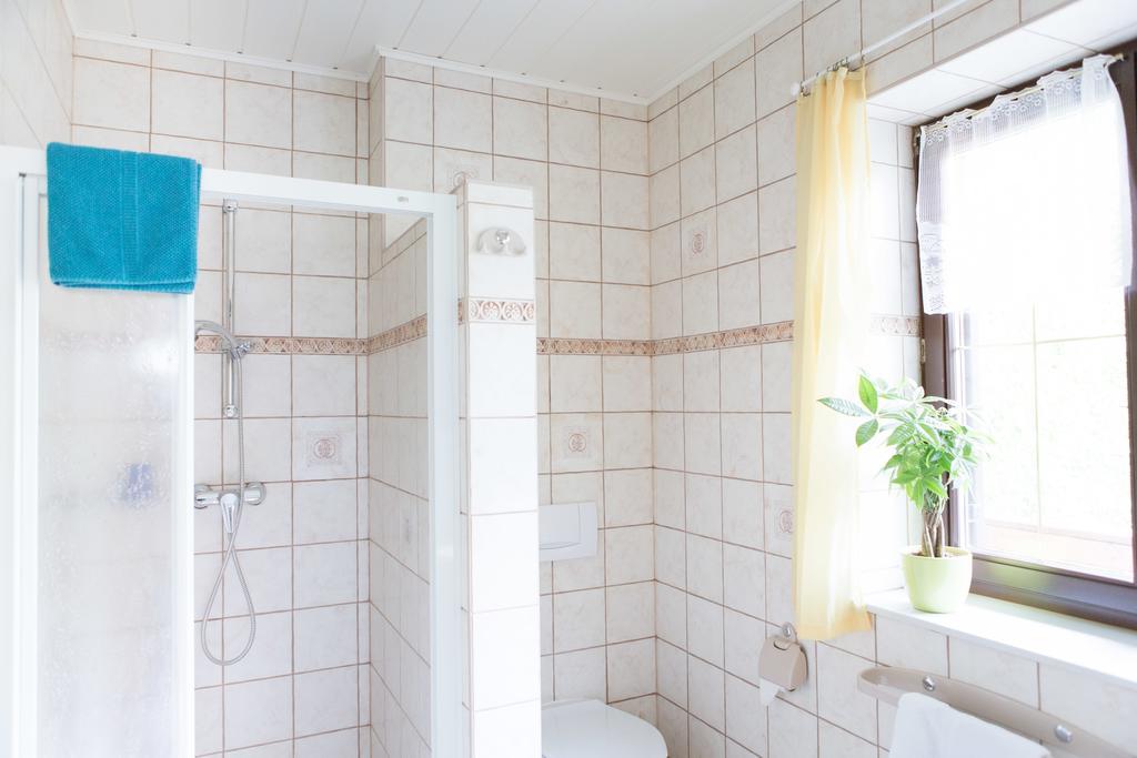 Ferienhaus Sara バド クラインキルヒハイム エクステリア 写真
